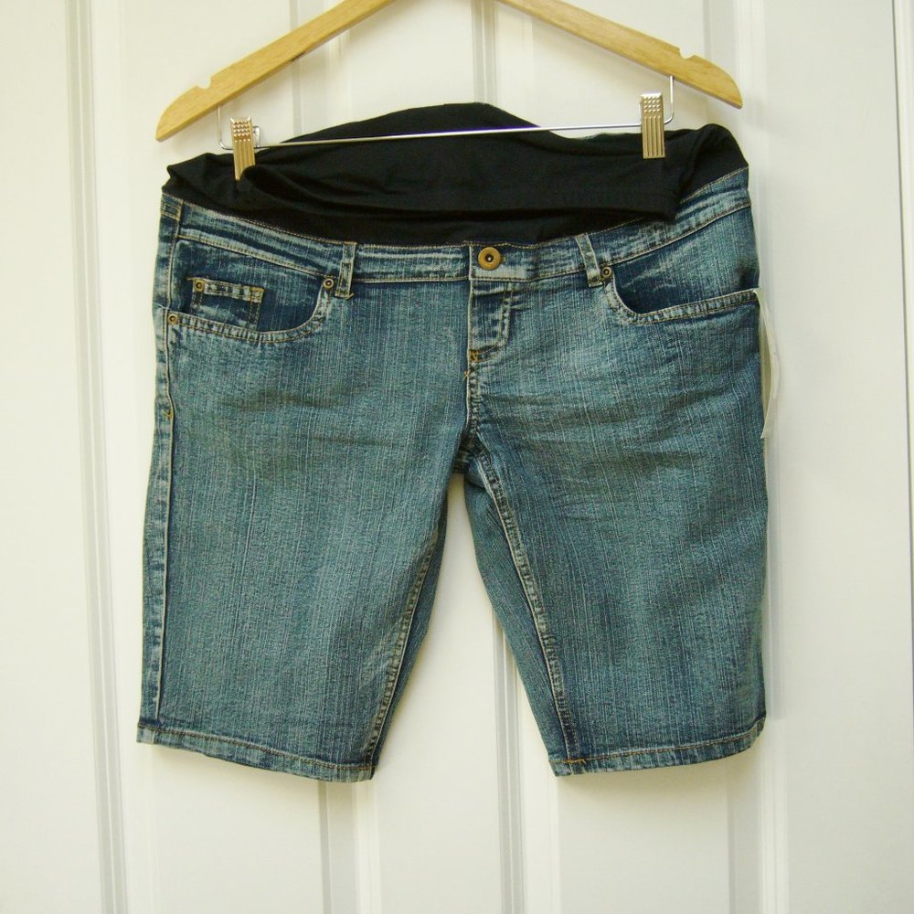 New Oh Mamma Maternity Shorts